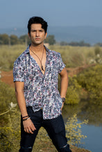 Load image into Gallery viewer, Water Floral Relaxed Fit Shirt

